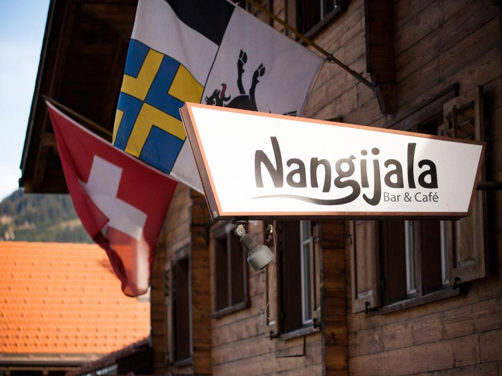 Nangijala Hostel Disentis Exterior foto
